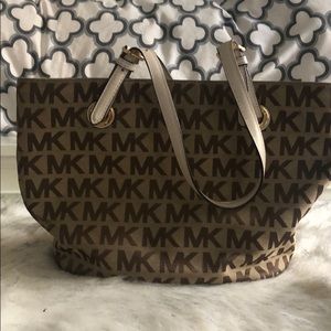 MICHAEL KORS BAG